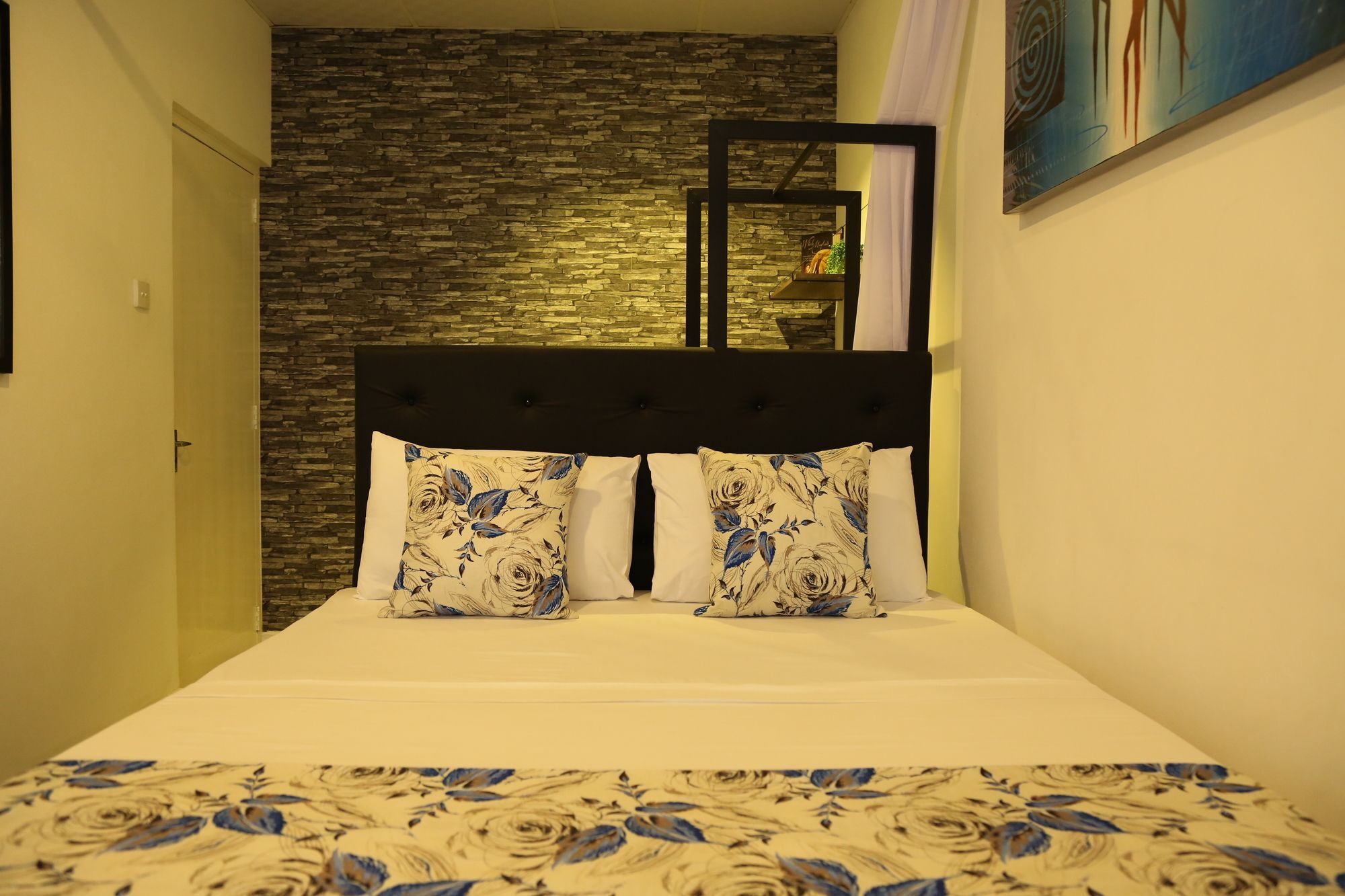 קנדי Mintaas Hotel מראה חיצוני תמונה
